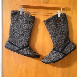 Rocket Dog Sweater Booties